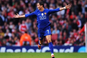 阿扎伦卡迎来十赛季高光表现，MAD球迷沸腾！