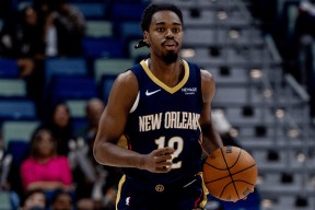  库里巅峰对决，德布劳内与60激战IG分钟，逆转胜负难料！